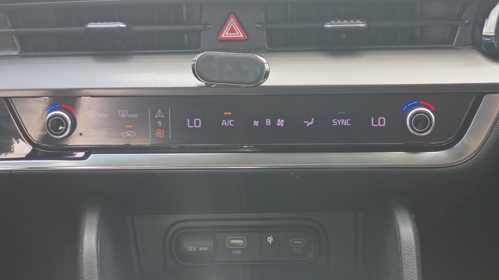 Used 2023 Kia Sportage EX FWD image 24