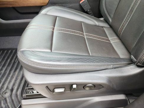 Used 2023 Chevrolet Silverado 1500 High Country w/ High Country Premium Package image 25