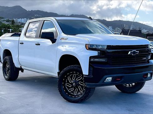 Used 2020 Chevrolet Silverado 1500 LT Trail Boss AWD/4WD image 21