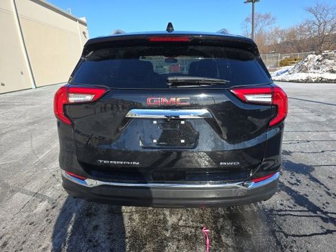 Certified 2023 GMC Terrain SLT w/ Infotainment Package II image 6