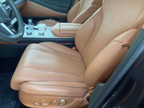 Used 2025 Genesis GV80 3.5T Advanced image 12