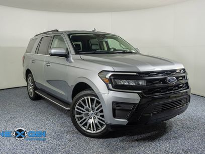 Used 2024 Ford Expedition XLT