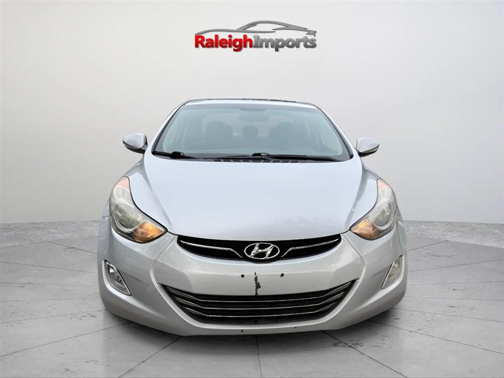 Used 2012 Hyundai Elantra Limited FWD image 2