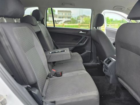 Used 2020 Volkswagen Tiguan S AWD/4WD image 17