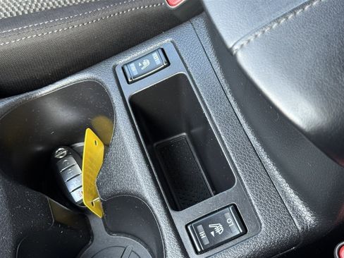 Used 2019 Nissan Rogue Sport SV w/ All-Weather Package image 32