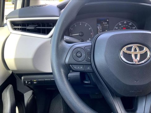 Used 2024 Toyota Corolla LE FWD image 23