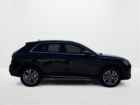 New 2025 Audi Q3 2.0T Premium image 4