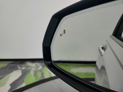 Used 2018 Genesis G80 3.8 RWD image 15