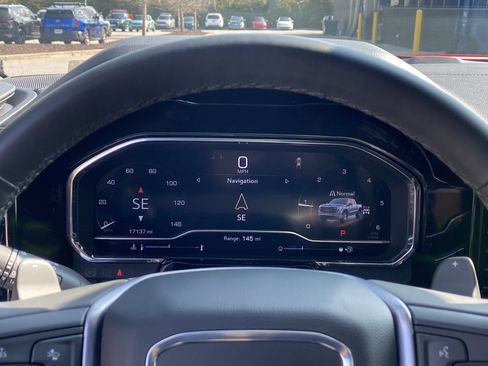 Used 2025 GMC Sierra 1500 Elevation w/ Elevation Premium Package image 11