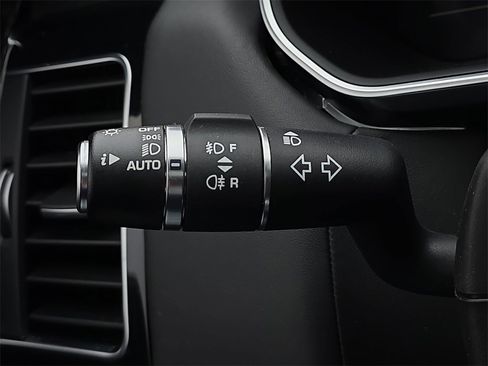 Used 2019 Land Rover Range Rover Sport Supercharged image 30