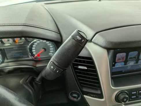 Used 2020 GMC Yukon XL SLT AWD/4WD image 23