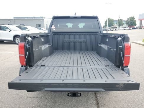New 2026 Toyota Tacoma SR5 AWD/4WD image 8