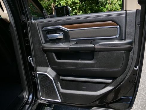 Used 2022 RAM 2500 Laramie AWD/4WD image 45