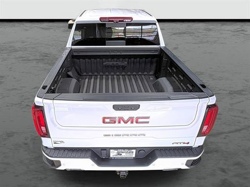 Used 2024 GMC Sierra 1500 AT4 w/ Technology Package AWD/4WD image 3
