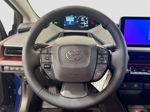 New 2026 Toyota Prius Plug-In Hybrid image 9