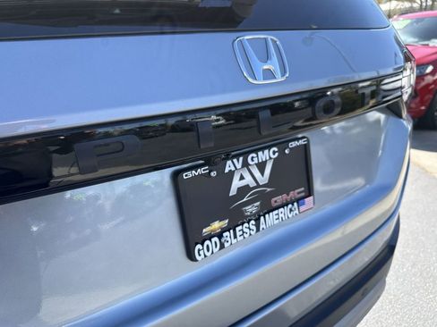 Used 2025 Honda Pilot EX-L image 30