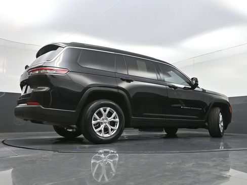 Used 2022 Jeep Grand Cherokee L Limited RWD image 37