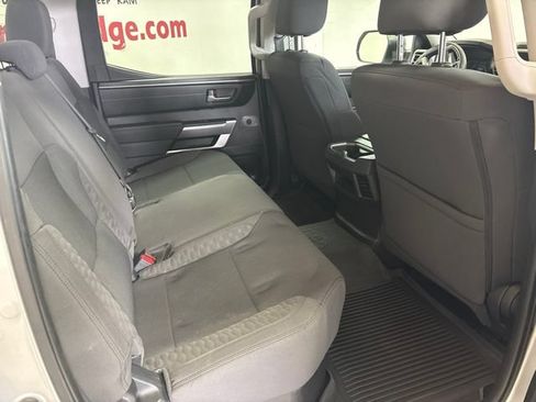 Used 2022 Toyota Tundra SR5 AWD/4WD image 9