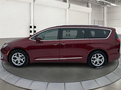 Used 2018 Chrysler Pacifica Touring-L Plus