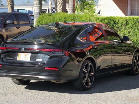Used 2023 Honda Accord Sport image 10