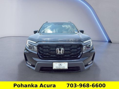 Used 2023 Honda Passport Elite image 2