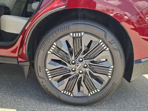New 2026 Nissan Murano Platinum w/ Cargo Package AWD/4WD image 17