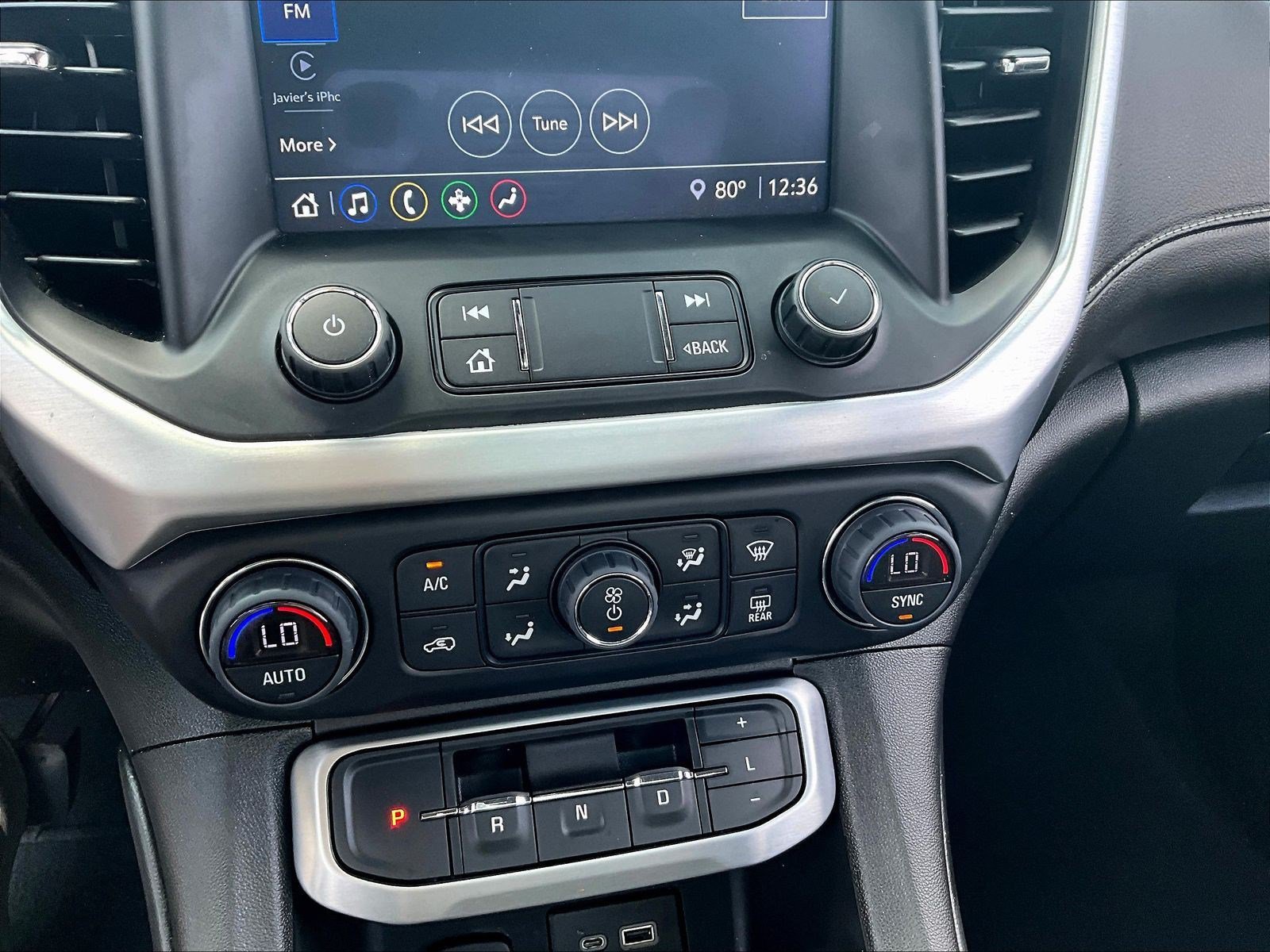 Used 2022 GMC Acadia SLE w/ Driver Convenience Package FWD image 15