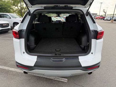 Used 2025 Chevrolet Blazer LT FWD image 33