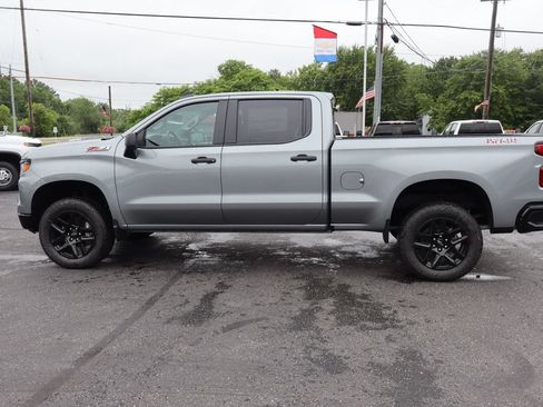 New 2026 Chevrolet Silverado 1500 Custom Trail Boss w/ LPO, Dark Essentials Package AWD/4WD image 10