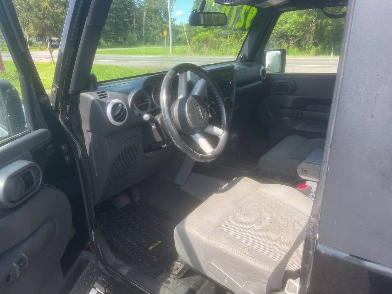 Used 2008 Jeep Wrangler Sahara w/ Dual Top Group AWD/4WD image 14