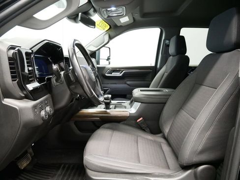 Used 2022 Chevrolet Silverado 1500 RST w/ Max Trailering Package image 32