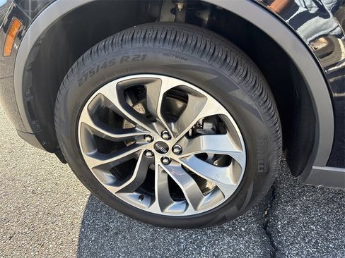 Used 2025 Lincoln Aviator Reserve w/ Illumination Package image 11