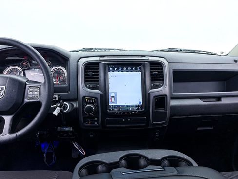 Used 2020 RAM 1500 Tradesman w/ Chrome Plus Package AWD/4WD image 14