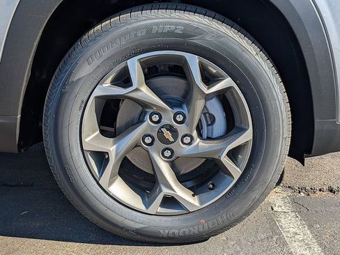 New 2026 Chevrolet Trax LT image 6