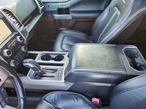 Used 2019 Ford F150 Platinum w/ Equipment Group 701A Luxury image 11