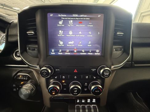 Used 2021 RAM 1500 Laramie AWD/4WD image 25