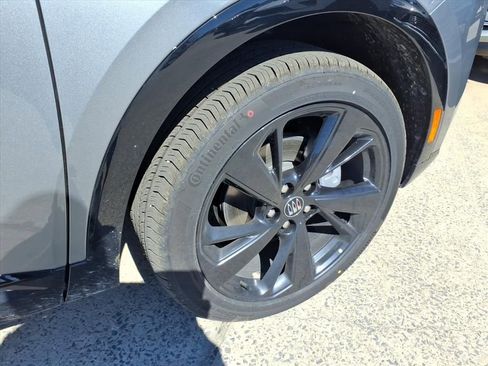 New 2026 Buick Envision Sport Touring image 9