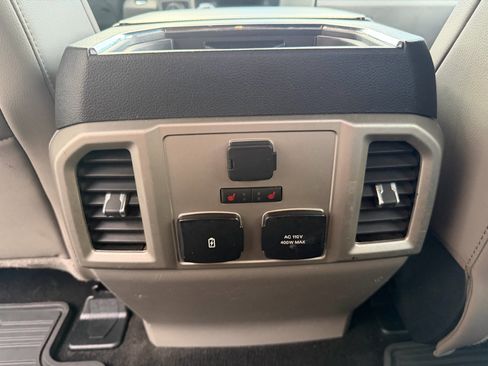 Used 2019 Ford F150 Lariat w/ Equipment Group 502A Luxury image 20