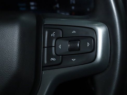 Used 2023 Chevrolet Suburban LT image 23