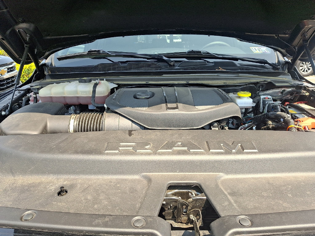 Used 2025 RAM 1500 Big Horn AWD/4WD image 28