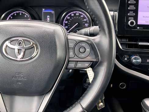 Used 2024 Toyota Camry SE image 23