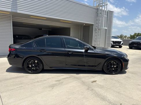 Used 2022 BMW M550i xDrive w/ Executive Package AWD/4WD image 4
