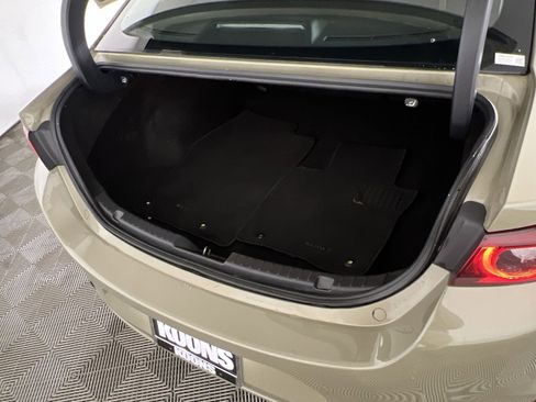 Used 2024 MAZDA MAZDA3 s image 24