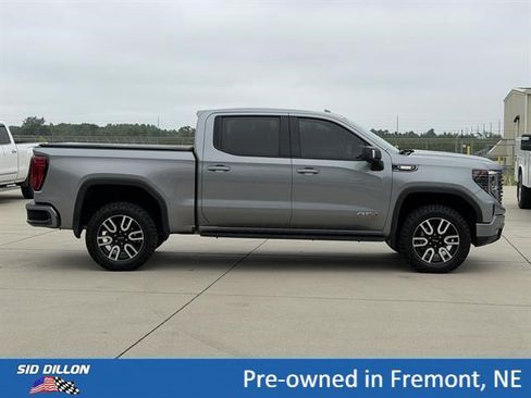 Certified 2023 GMC Sierra 1500 AT4 w/ AT4 Premium Package AWD/4WD image 3