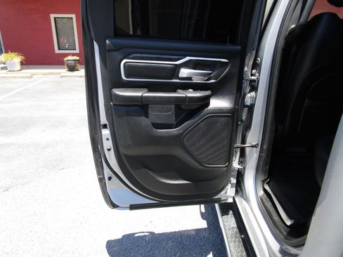 Used 2021 RAM 1500 Big Horn AWD/4WD image 24