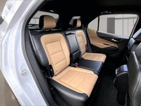 Used 2024 Chevrolet Equinox Premier FWD image 26