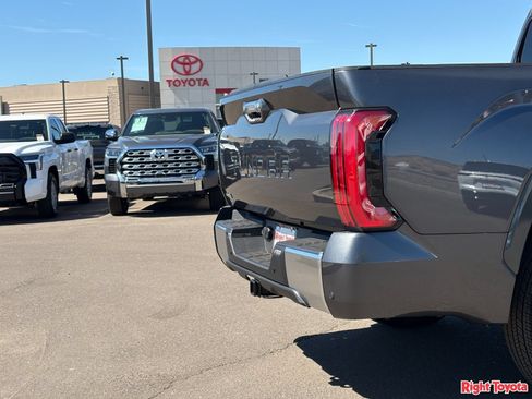 New 2026 Toyota Tundra Limited AWD/4WD image 12