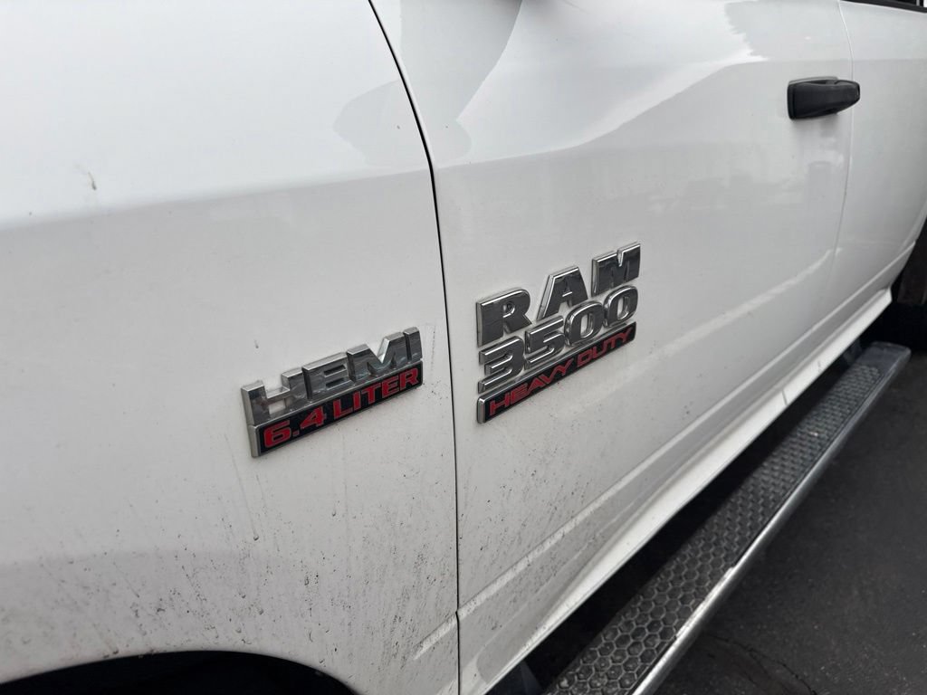 Used 2017 RAM 3500 Tradesman w/ Chrome Appearance Group AWD/4WD image 18