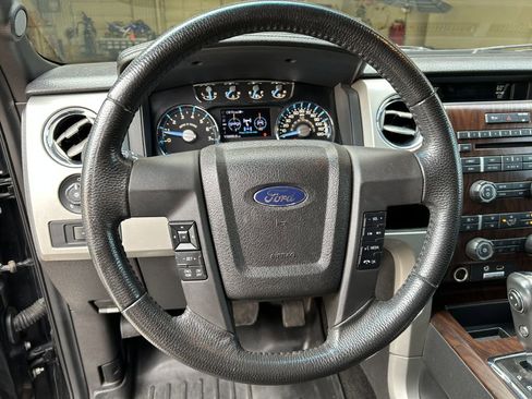 Used 2012 Ford F150 Lariat w/ Lariat Chrome Pkg image 3