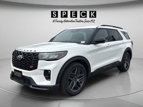 New 2026 Ford Explorer ST AWD/4WD image 1